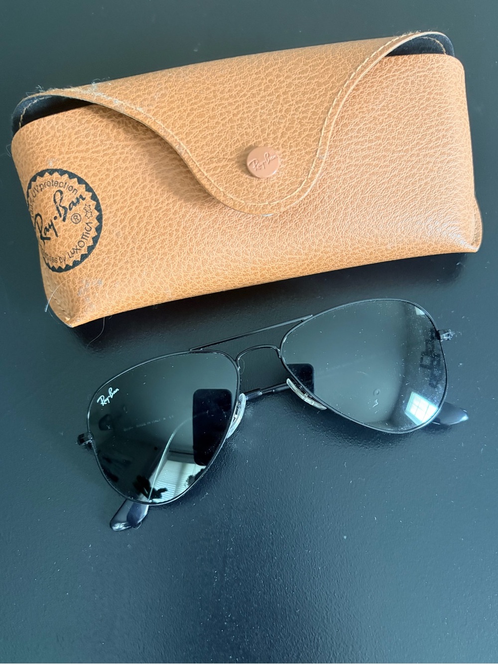 Ray-Ban Small Black Aviator Sunglasses with Brown Case